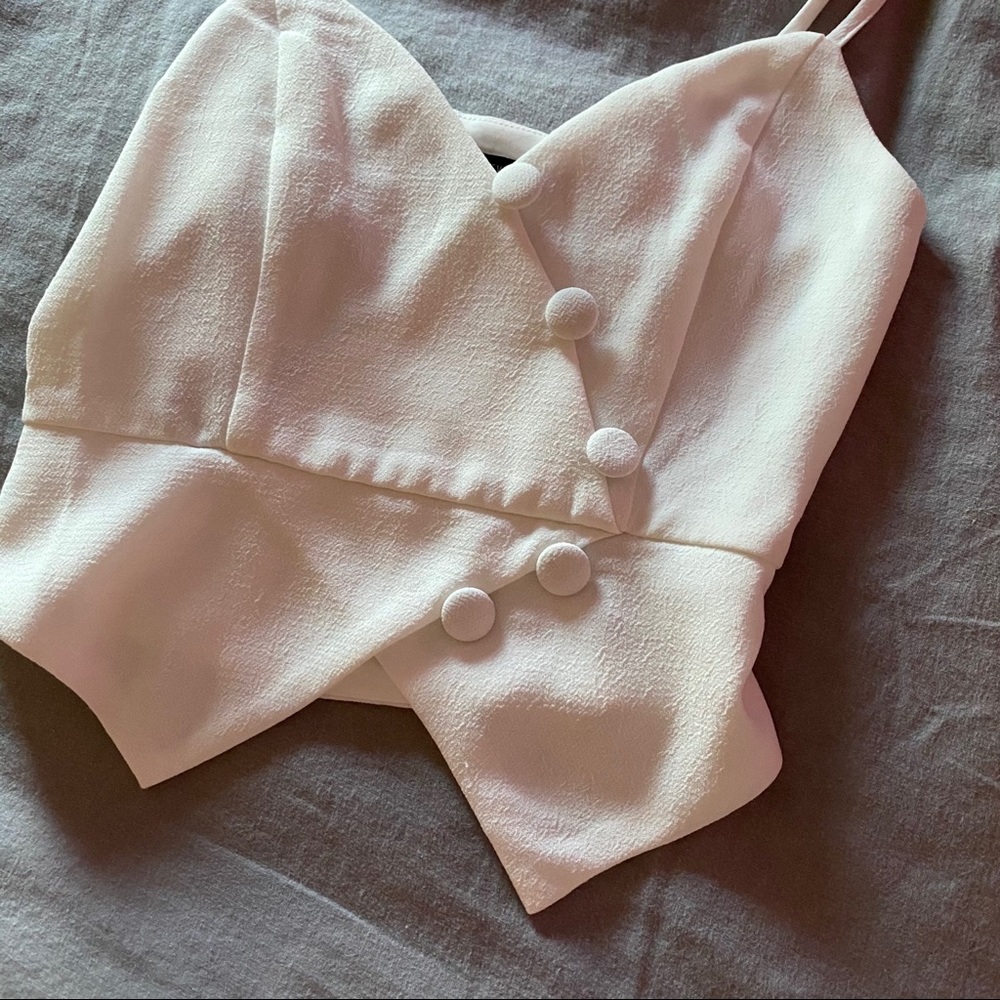 folded top - Picture 2 of 3